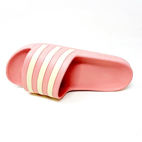 Pin on chaussures femme
